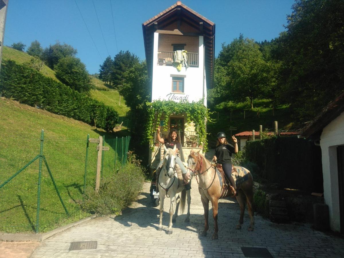 Albergue Usandi Auto Check-In Ziortza-Bolibar 외부 사진